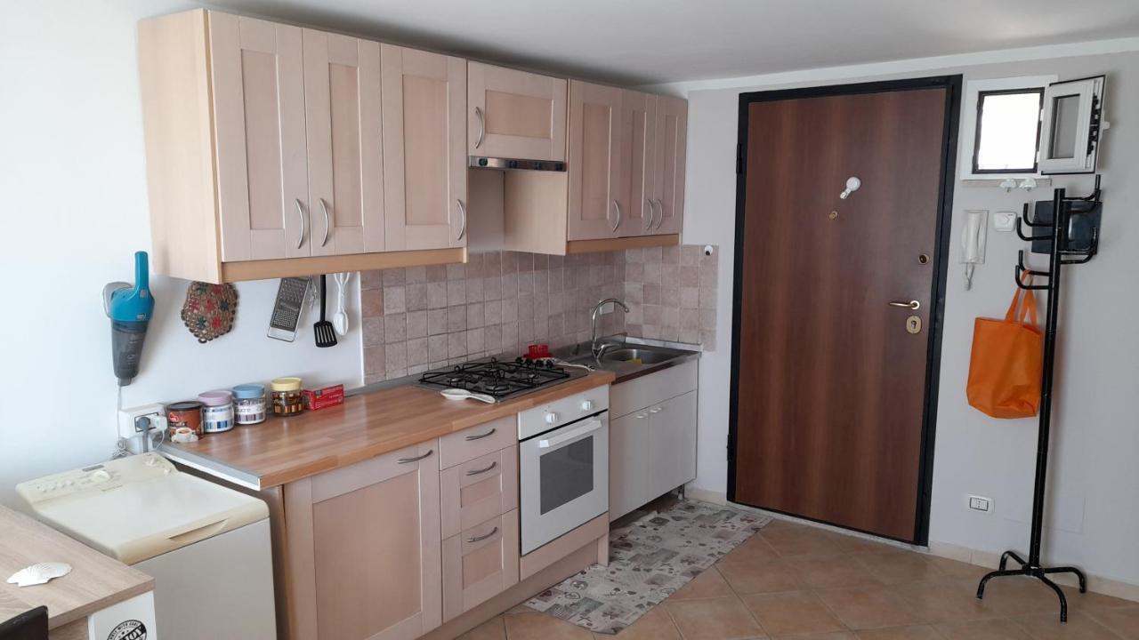 Ferienwohnung Casina Sulla Sabbia Torvaianica Exterior foto